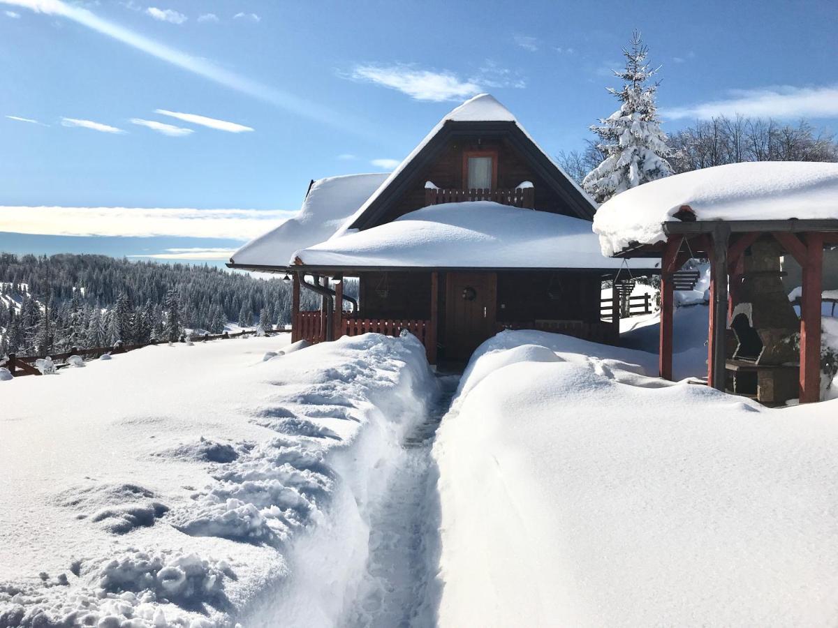 Holiday Home Perduh Sekulic Eksteriør bilde